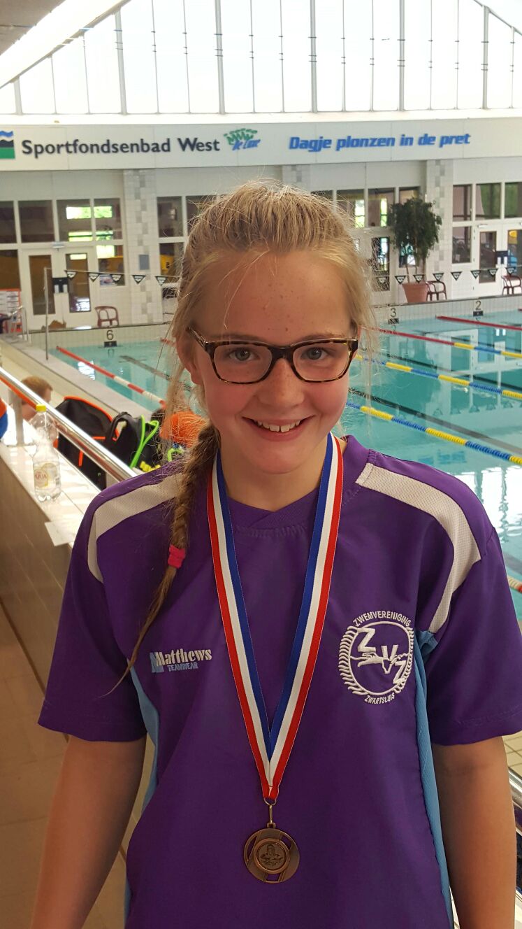 ZvZ Junior Myrthe Dorgelo bijt spits af bij Overijsselse A-Kampioenschappen